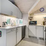 Euphemia - 900m From The Sea By Interhome