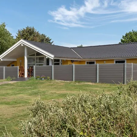 Prázdninový dům Euphemia - 900m From The Sea By Interhome *