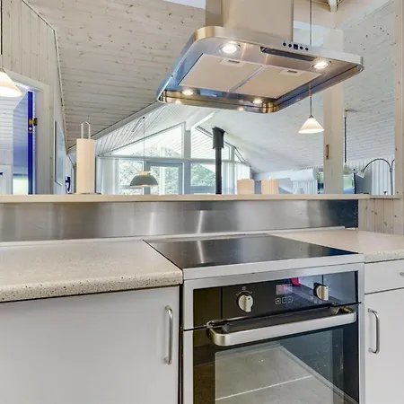 Euphemia - 900m From The Sea By Interhome بيت للعطل