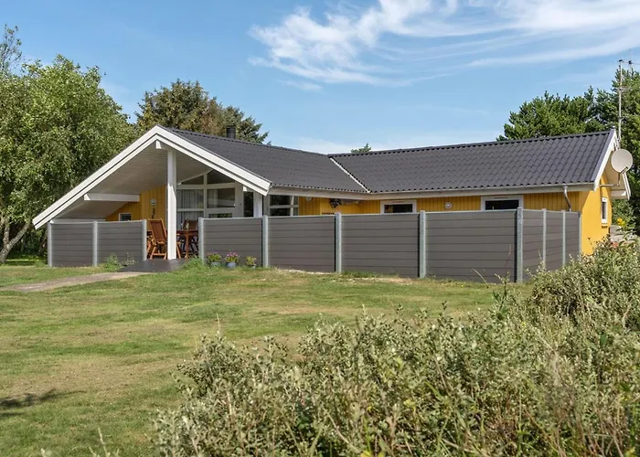 Prázdninový dům Euphemia - 900m From The Sea By Interhome *