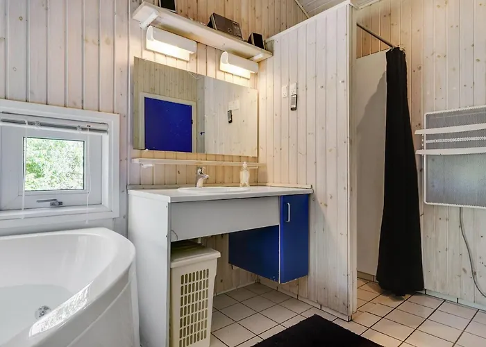 Prázdninový dům Euphemia - 900m From The Sea By Interhome Vejers Strand