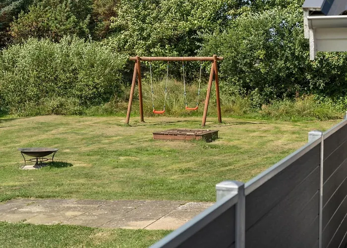 Euphemia - 900m From The Sea By Interhome